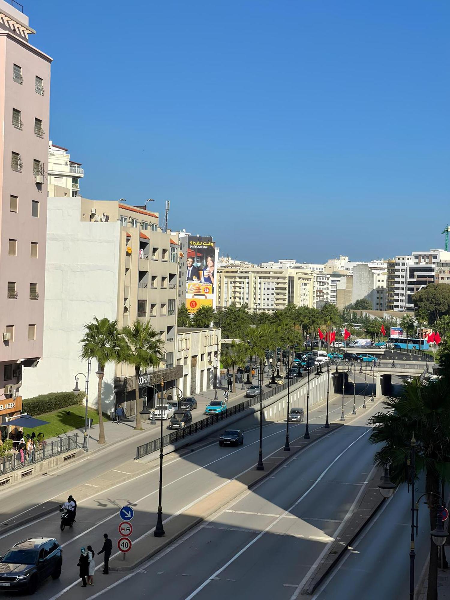 Appartement Acacia 2 Chambres Au Centre Ville Tanger Exterior foto
